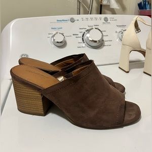 Brown Suede Mules
